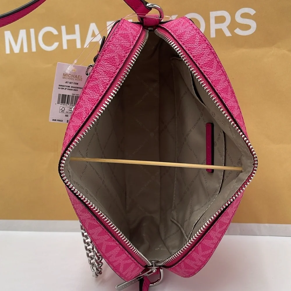 Michael Kors Jet Set Large Signature Logo Chain Crossbody Bag
Dragonfruit
NWT - Picture 4 of 16